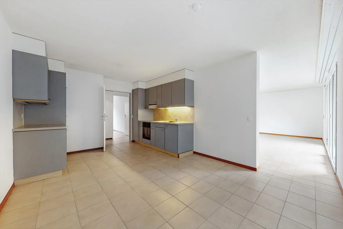Appartamento in affitto - Foto 3 di 9