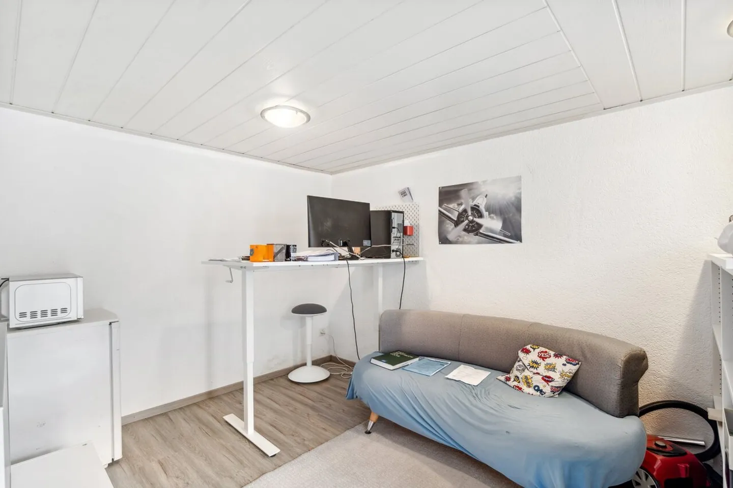 Single-family house with a separate apartment and plenty of privacy - Photo 11 of 13