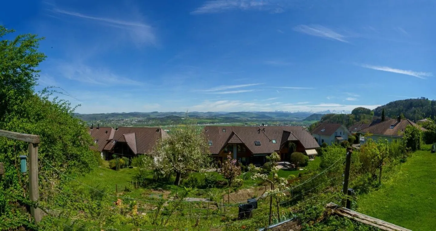Geräumiges Familienhaus mit Pool - Foto 12 von 12