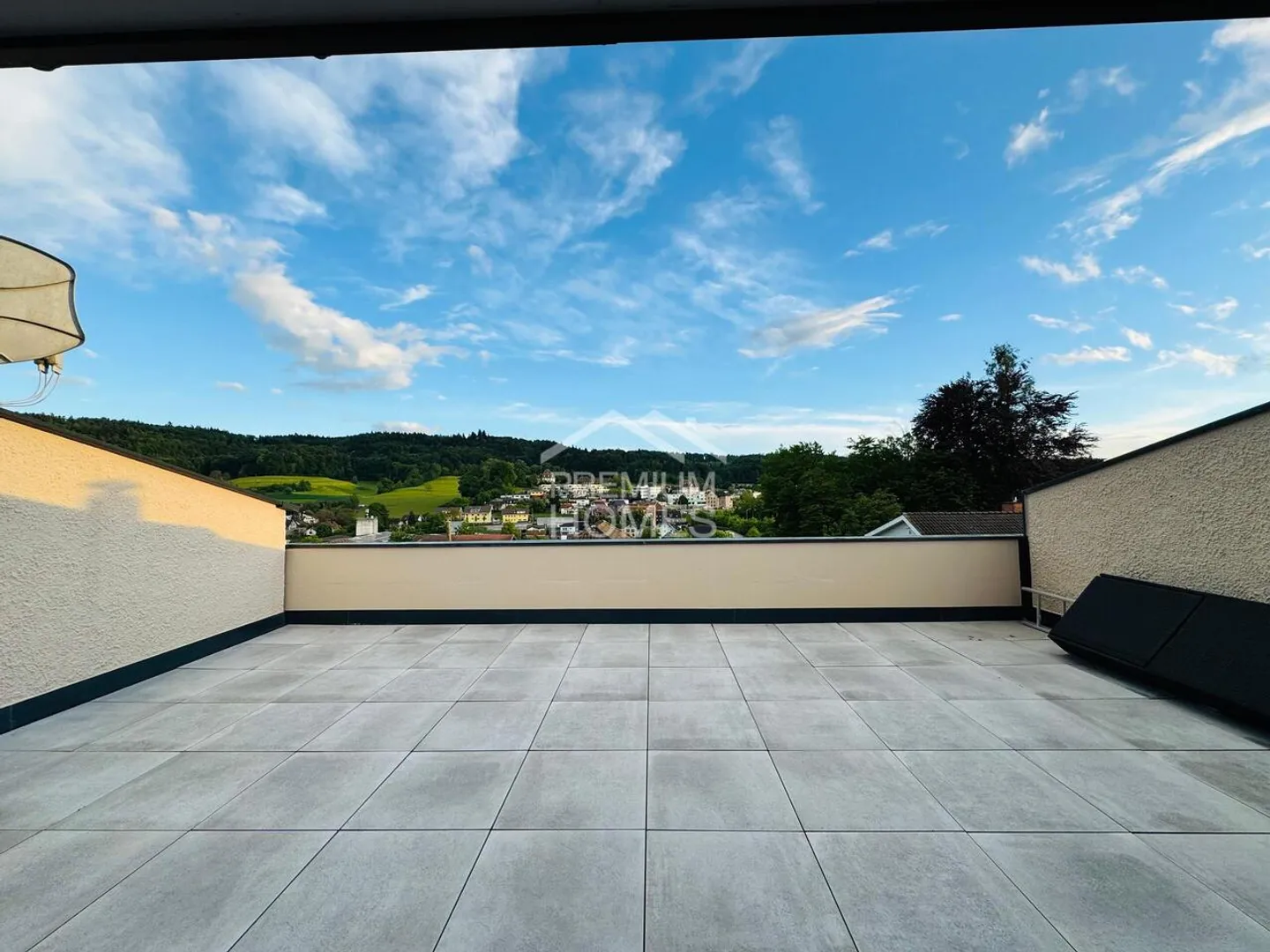 Sonniges Einfamilienhaus mit Pool - Foto 7 von 8