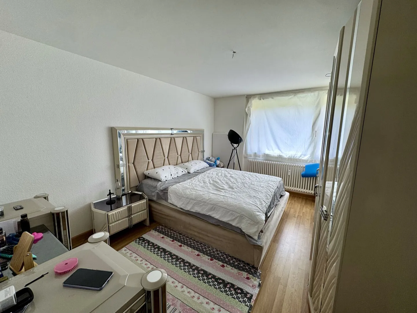 Vivere con vista: luminoso appartamento di 3,5 stanze ad Augst - Foto 6 di 8
