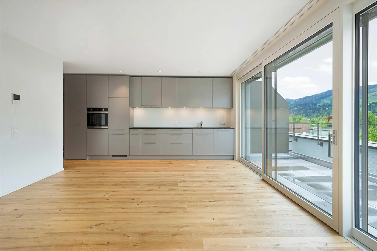 4.5 Room Apartment in Wattwil - Photo 4 of 12