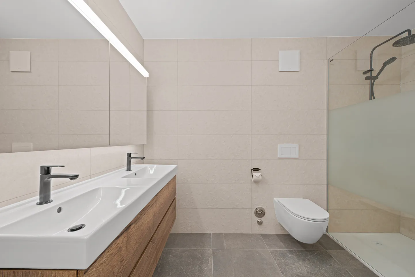 Contemporary residence with spectacular views of Lake Geneva - Photo 7 of 12