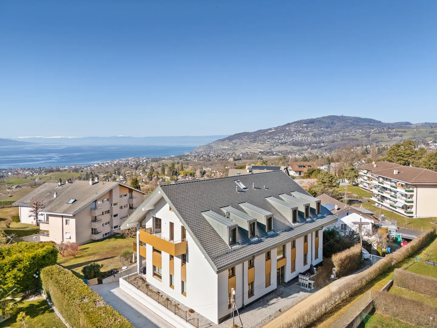 Contemporary residence with spectacular views of Lake Geneva - Photo 12 of 12