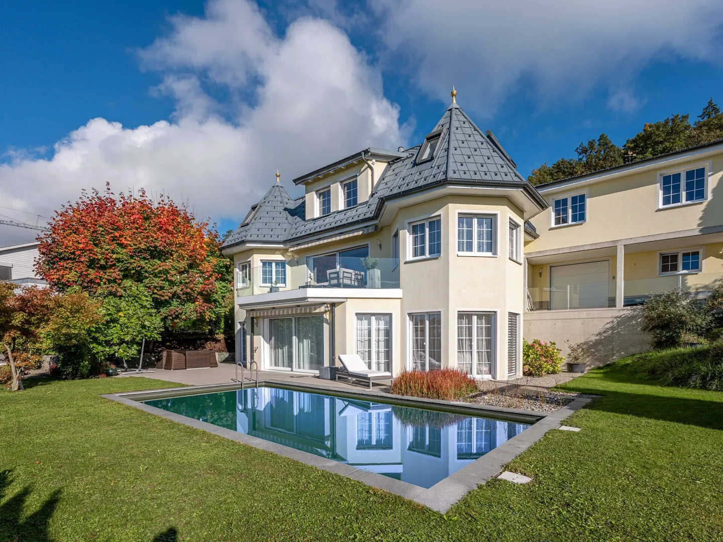 Villa di campagna esclusiva con panorama alpino e oasi benessere a Hüttwi - Foto 1 di 1
