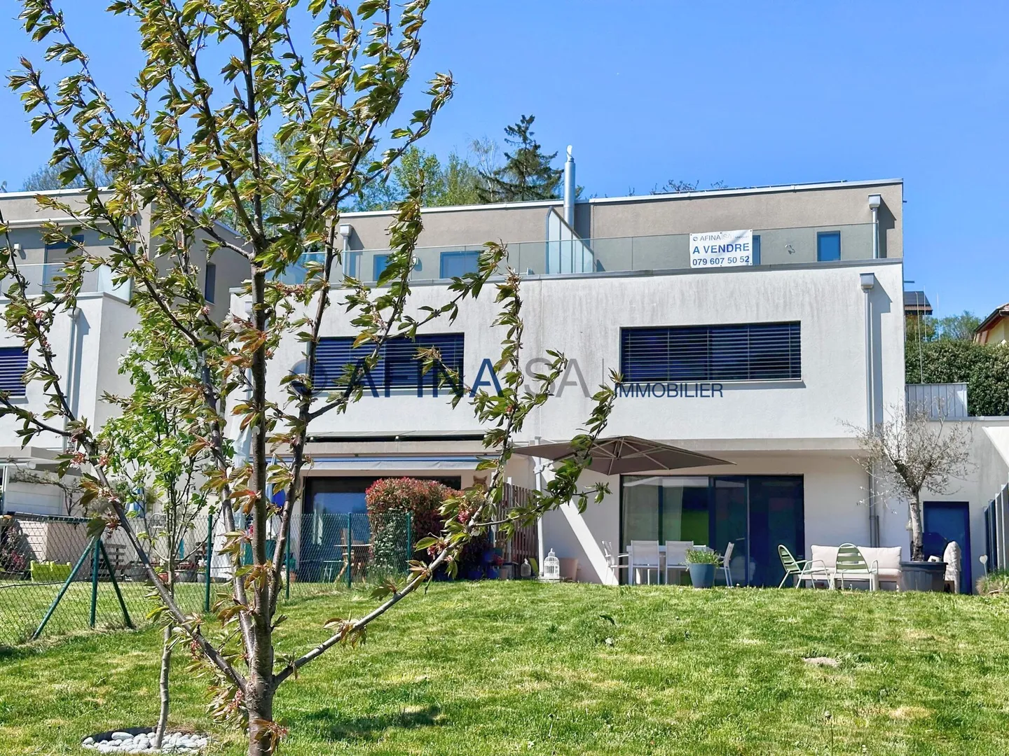 Casa a schiera - Foto 1 di 9