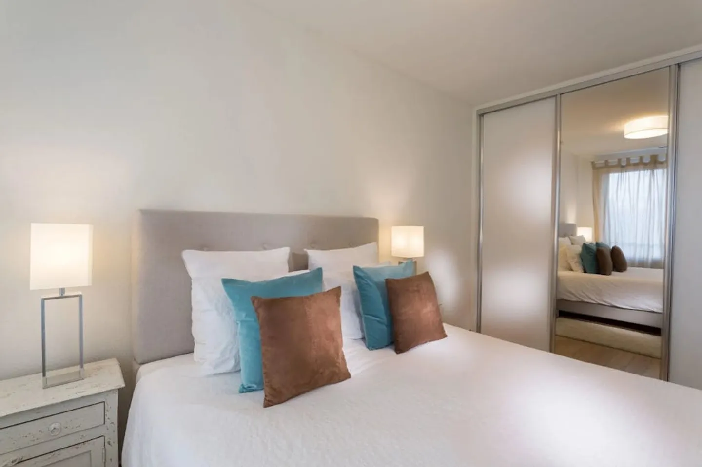 Apartment for rent - Photo 6 of 8