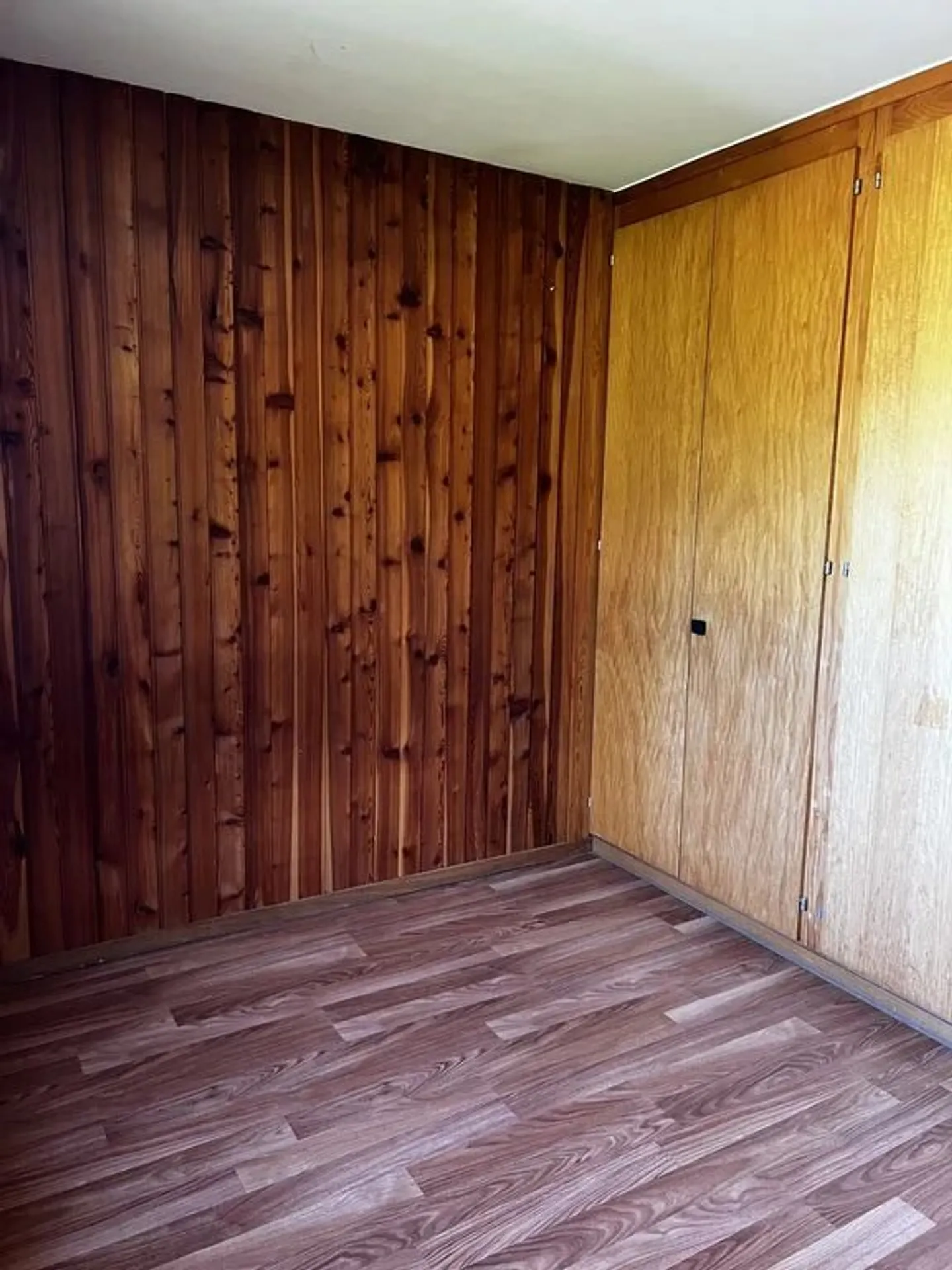 Spacious 5.5 Room Apartment - Photo 7 of 10