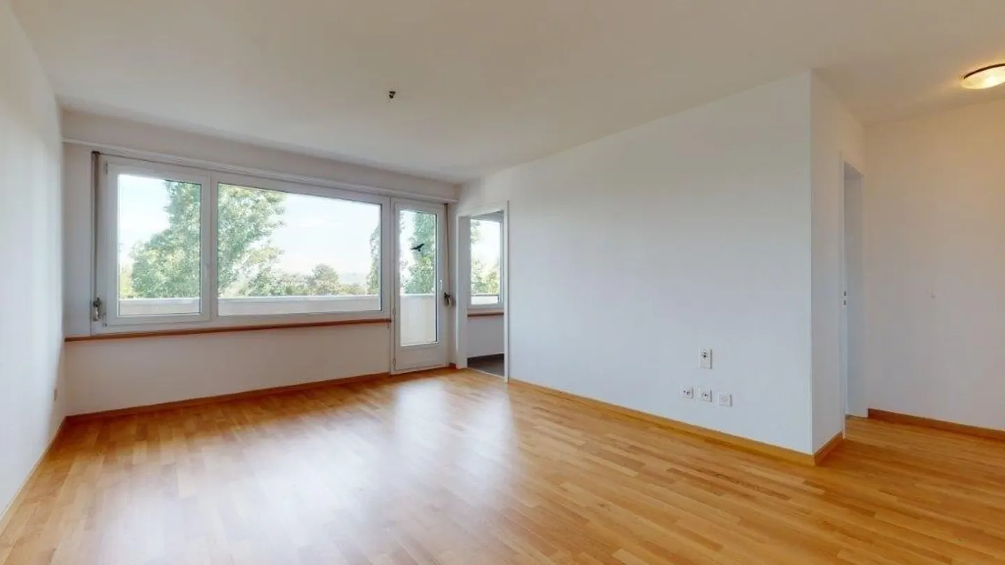 Geräumige Wohnung mit Seesicht - Foto 3 von 7