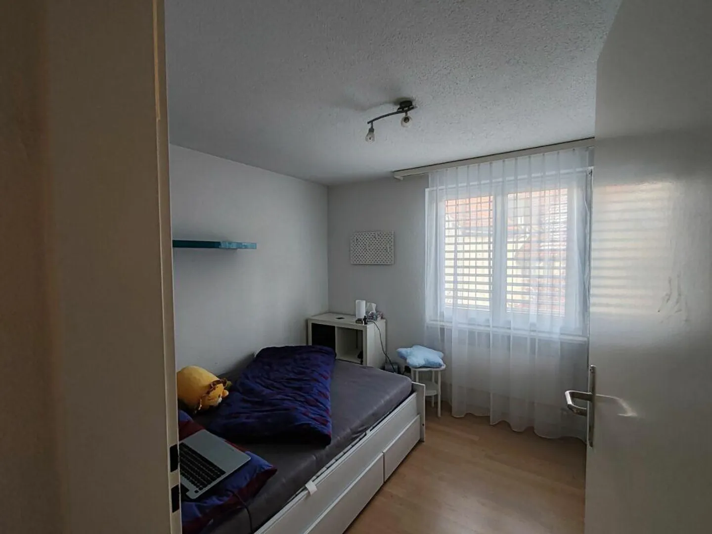 Appartement lumineux de 4,5 pièces - Photo 5 sur 8