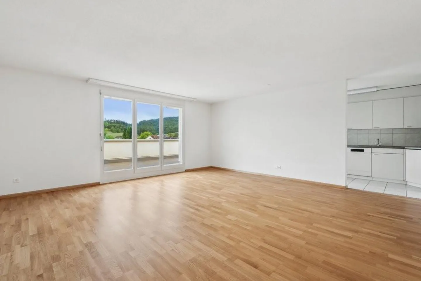 Grosszügige Attikawohnung über den Wolken von Spreitenbach - Photo 4 sur 7