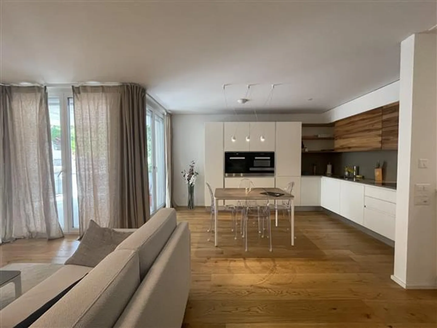 Lugano: Furnished 2.5-room apartment - Photo 2 of 9