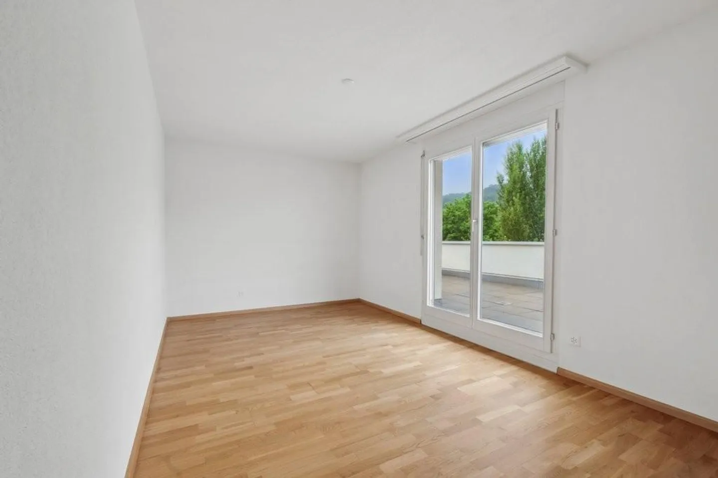 Grosszügige Attikawohnung über den Wolken von Spreitenbach - Photo 6 sur 7