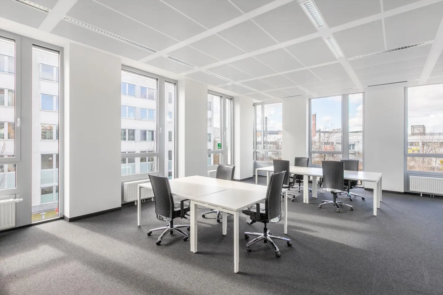 Ufficio open space in Regus Baarerstrasse - Foto 2 di 7