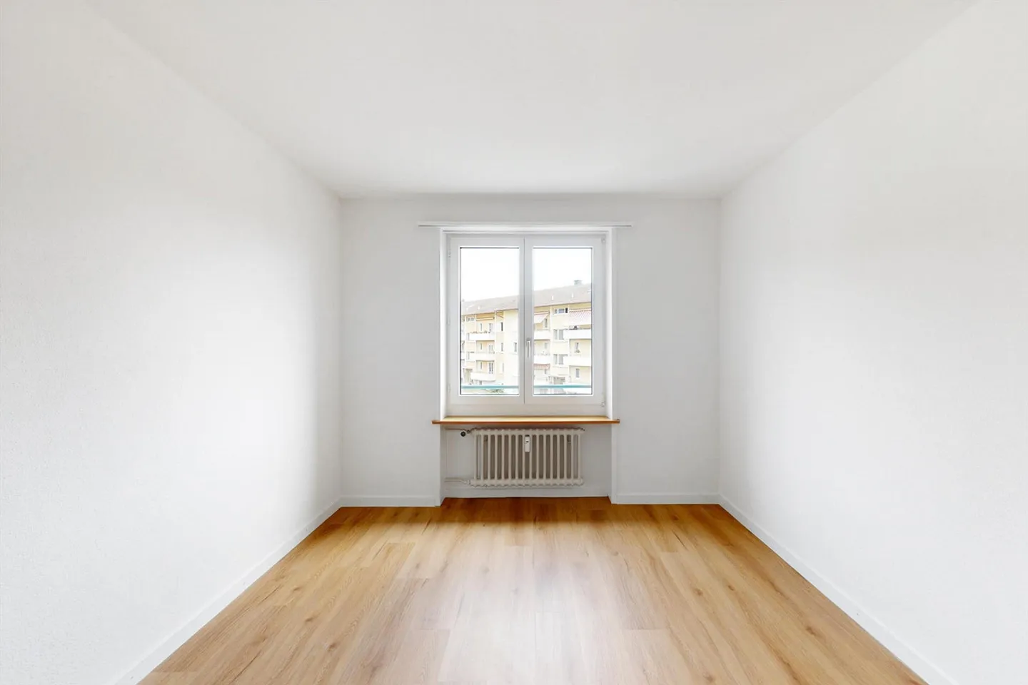 Sonnige Wohnung mit Balkon - Foto 7 von 8