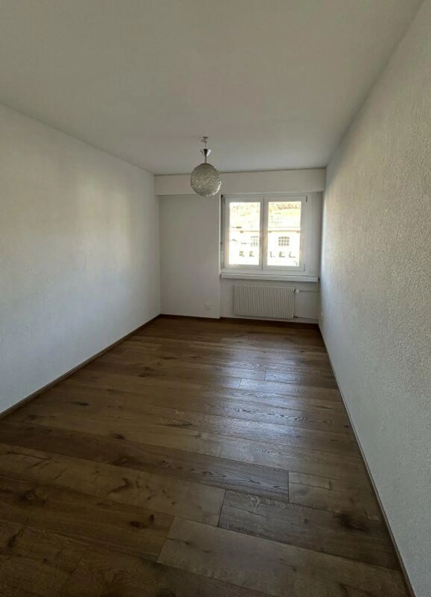 Appartamento luminoso con vista mozzafiato su Chläggi - Foto 5 di 8