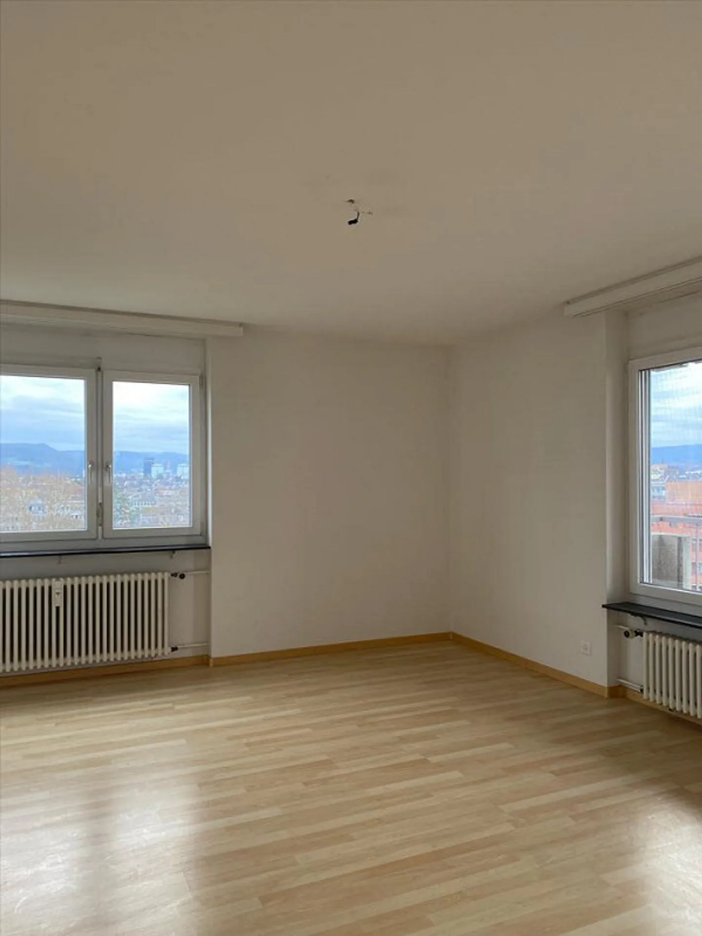 Moderne Wohnung mit toller Aussicht - Foto 5 von 10
