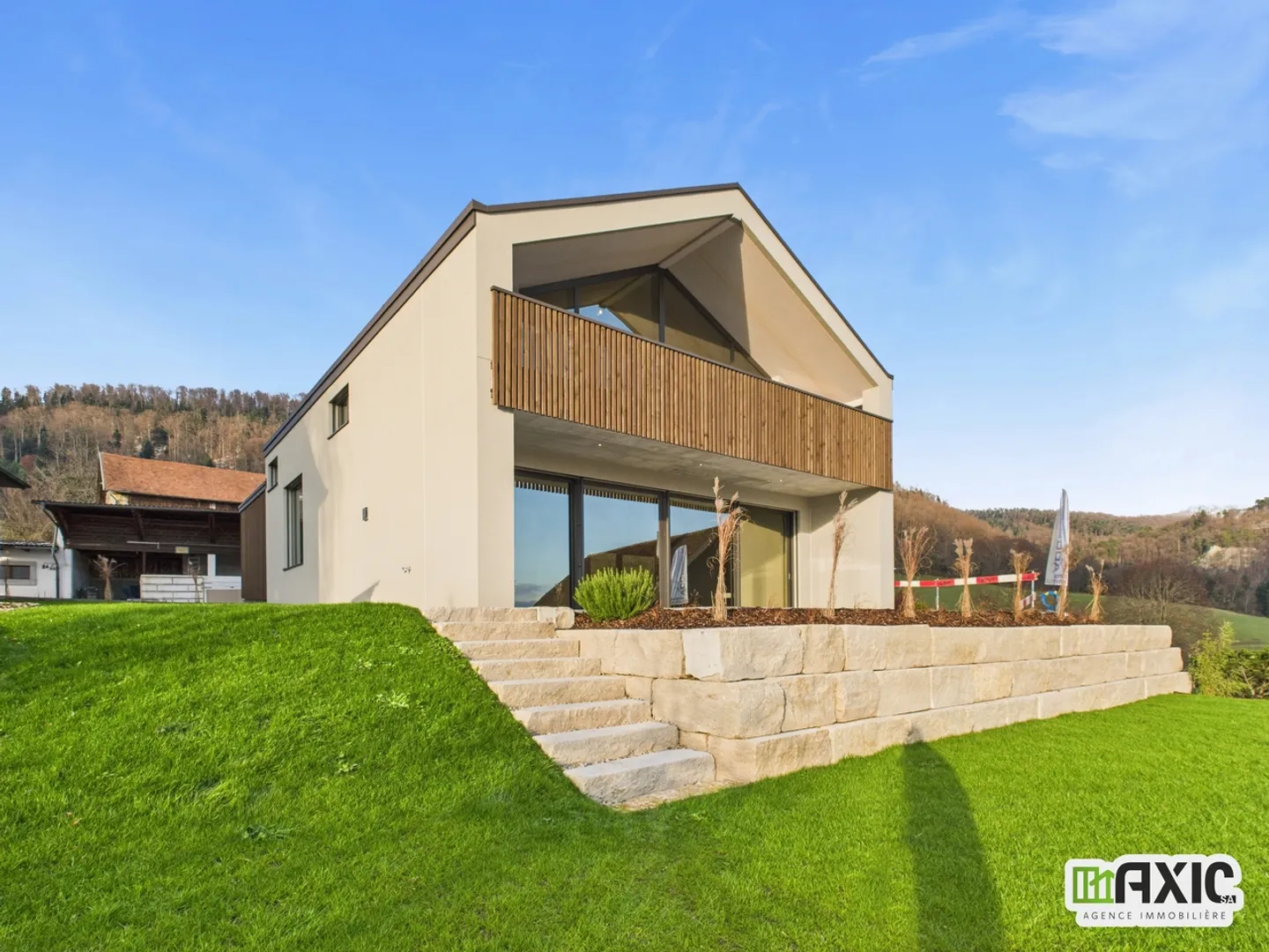 Villa in vendita - Foto 1 di 31