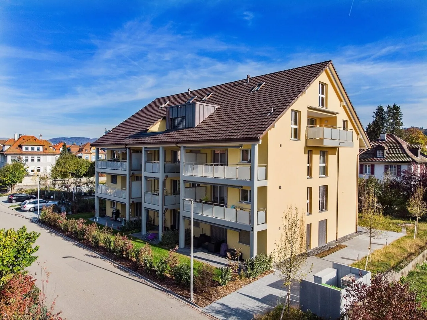 Einfamilienhaus mieten - Foto 1 von 9