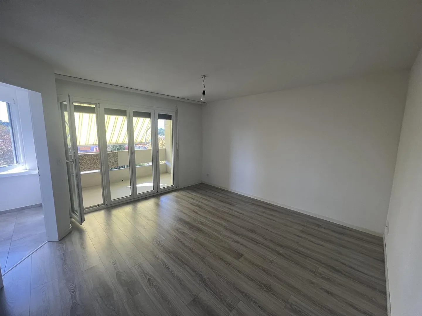 Appartamento moderno 1.5 locali a Oftringen - Foto 3 di 5