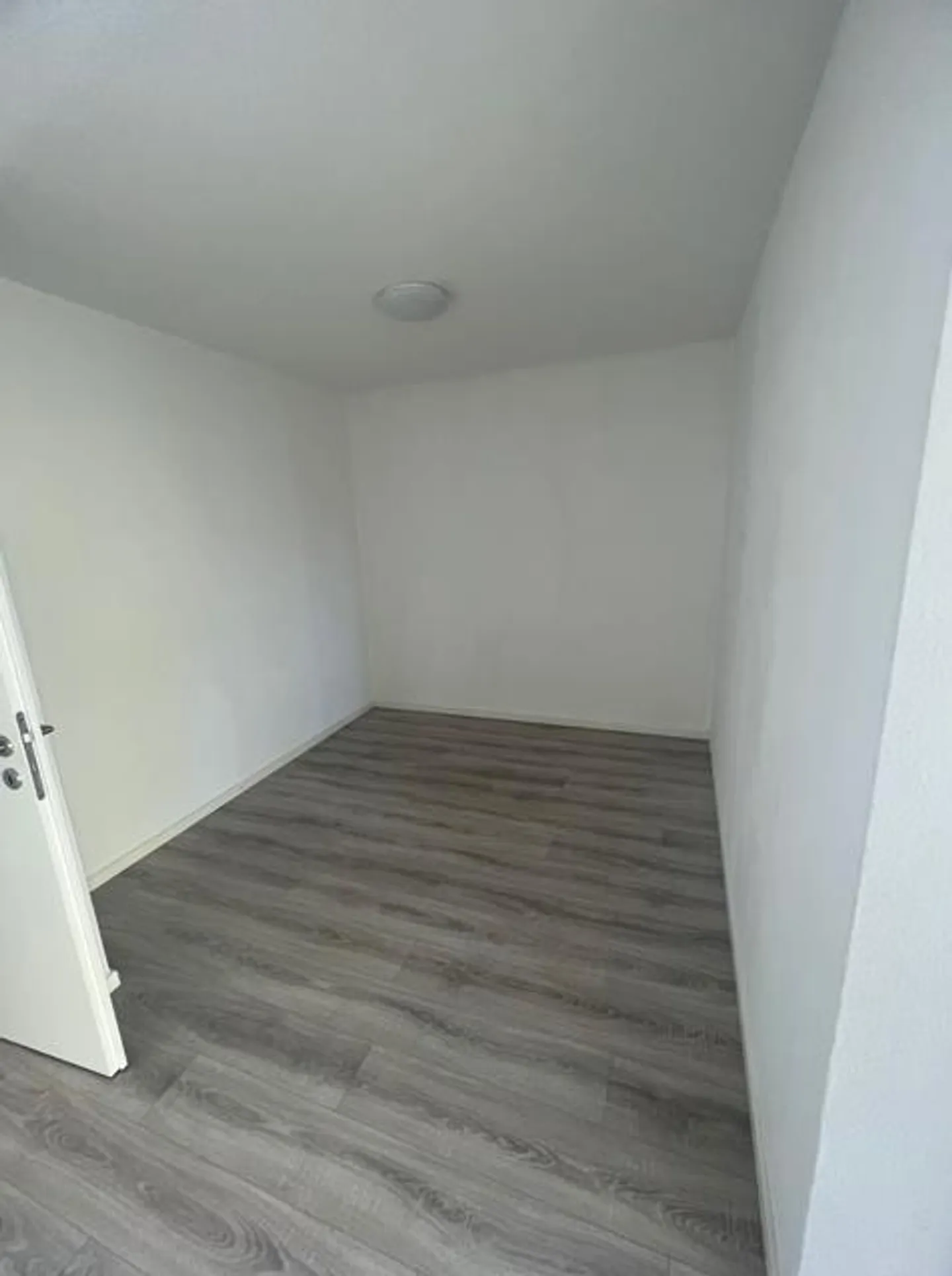 Appartamento moderno 1.5 locali a Oftringen - Foto 4 di 5