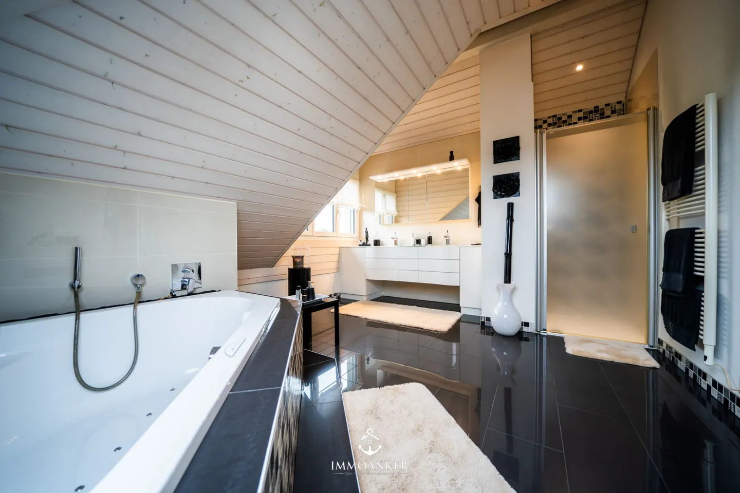 Villa luxueuse avec oasis de piscine et jardin méditerranéen - Votre maison de rêve dans un emplacement calme - Photo 9 sur 13