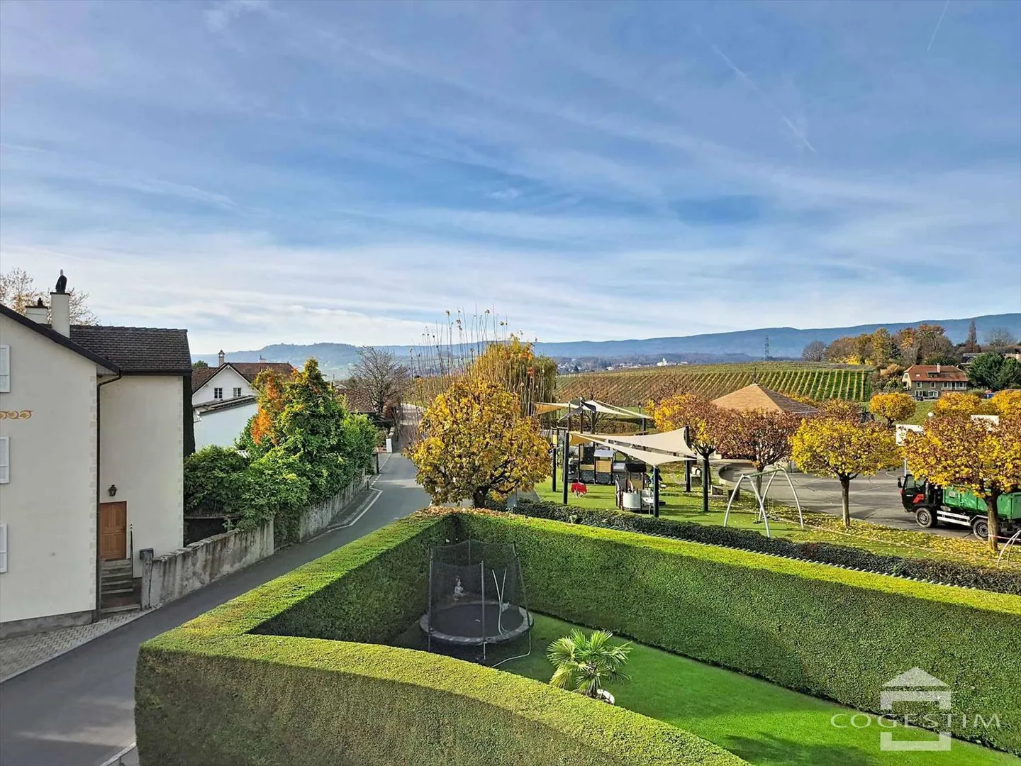 Ultimo piano 5.5 stanze - Foto 5 di 12