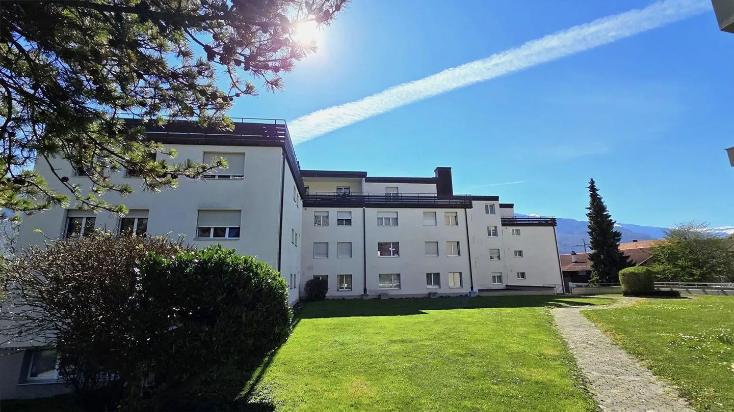 Appartement spacieux de 4 ½ pièces avec vue sur la verdure et deux balcons - Photo 17 sur 22
