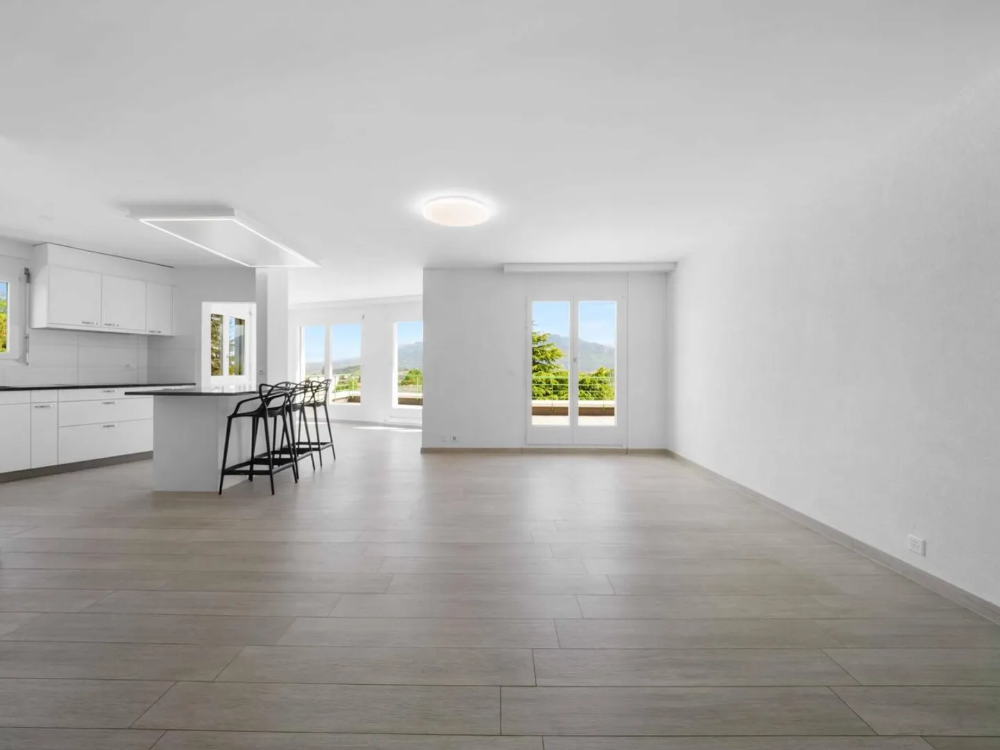 PIAMONT 19, 5,5-Zimmer-Wohnung mit atemberaubendem Blick - Foto 2 von 14