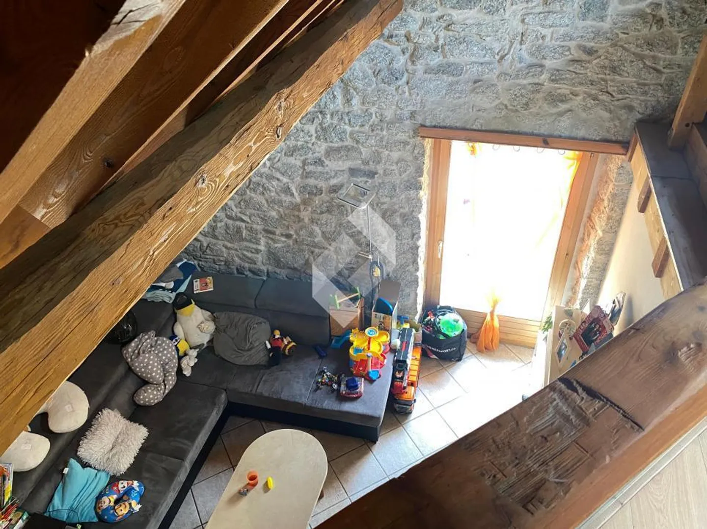 Duplex all'ultimo piano! Le Brocard! - Foto 2 di 13