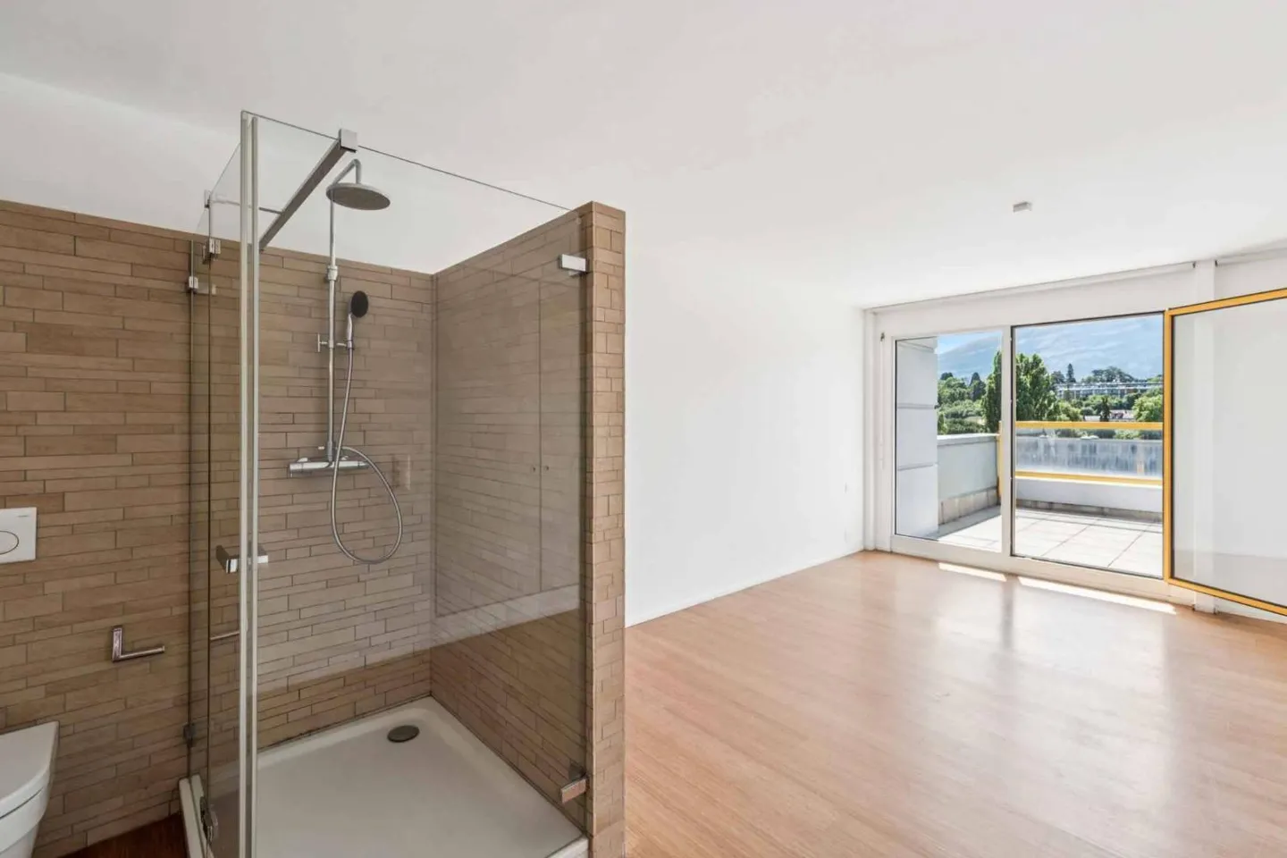 Exclusive! Magnificent penthouse with 4 rooms and terrace of over 80 m² - Photo 7 of 8