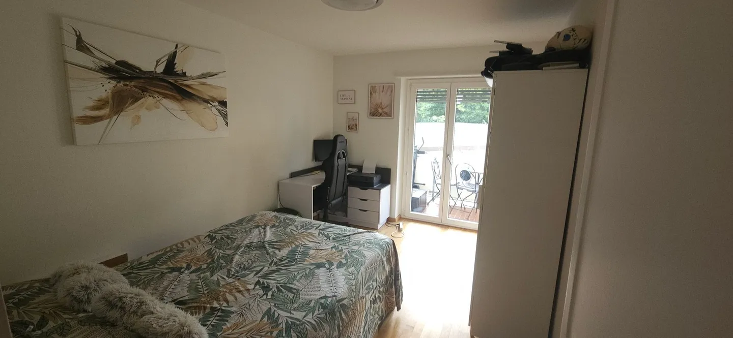 Appartement spacieux avec balcon - Photo 6 sur 10