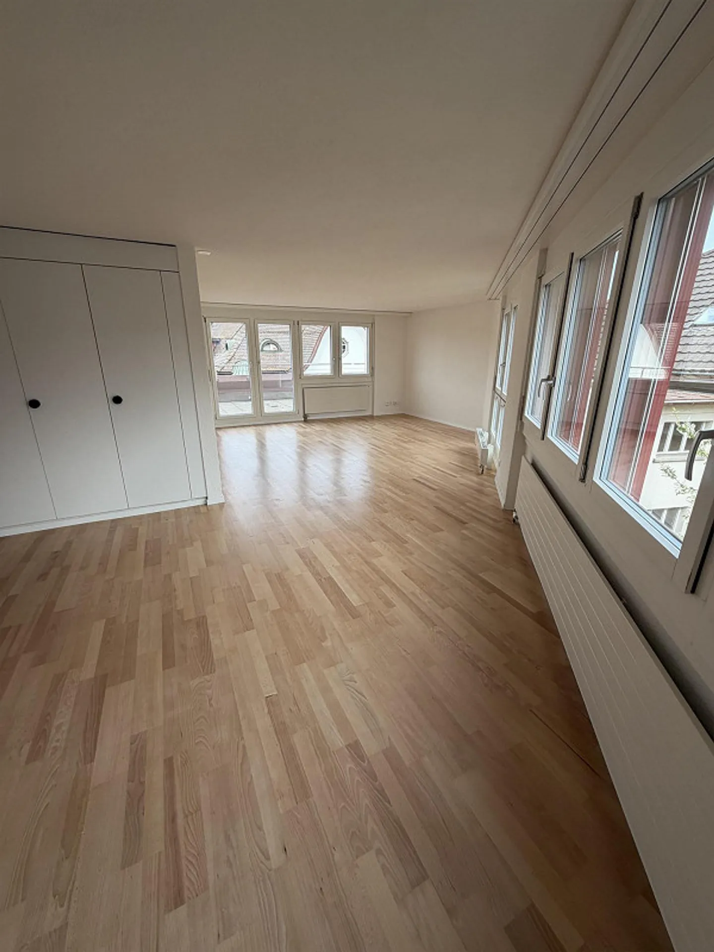 Beautiful and bright 4.5 room apartment in the center of Herisau - Photo 7 of 15
