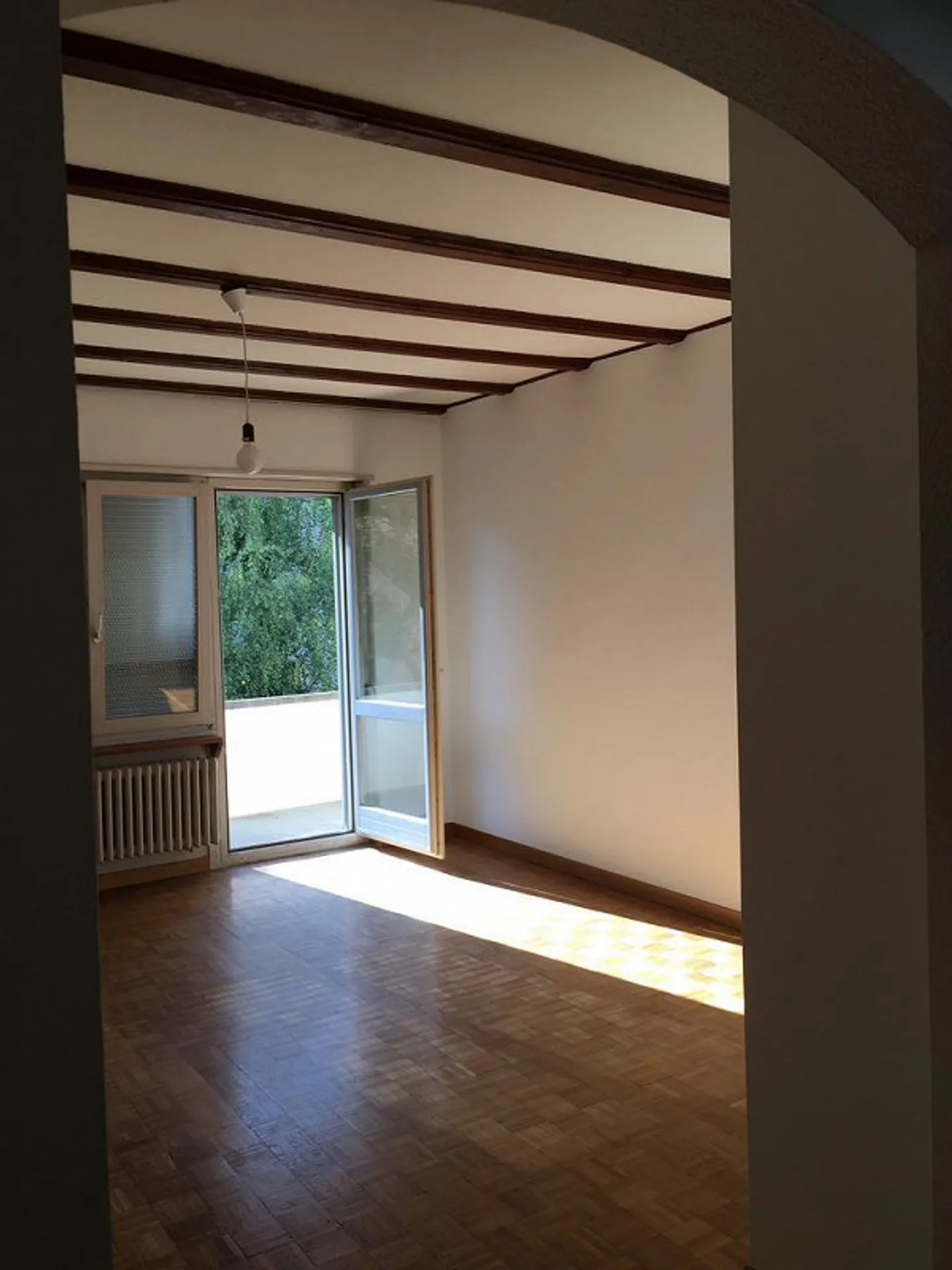 Appartamento con charme, in una posizione centrale - Foto 7 di 8