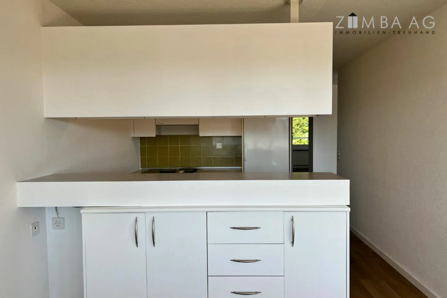 Spacious, very quiet location, lots of sun, large balcony, washer/dryer - Photo 16 of 22
