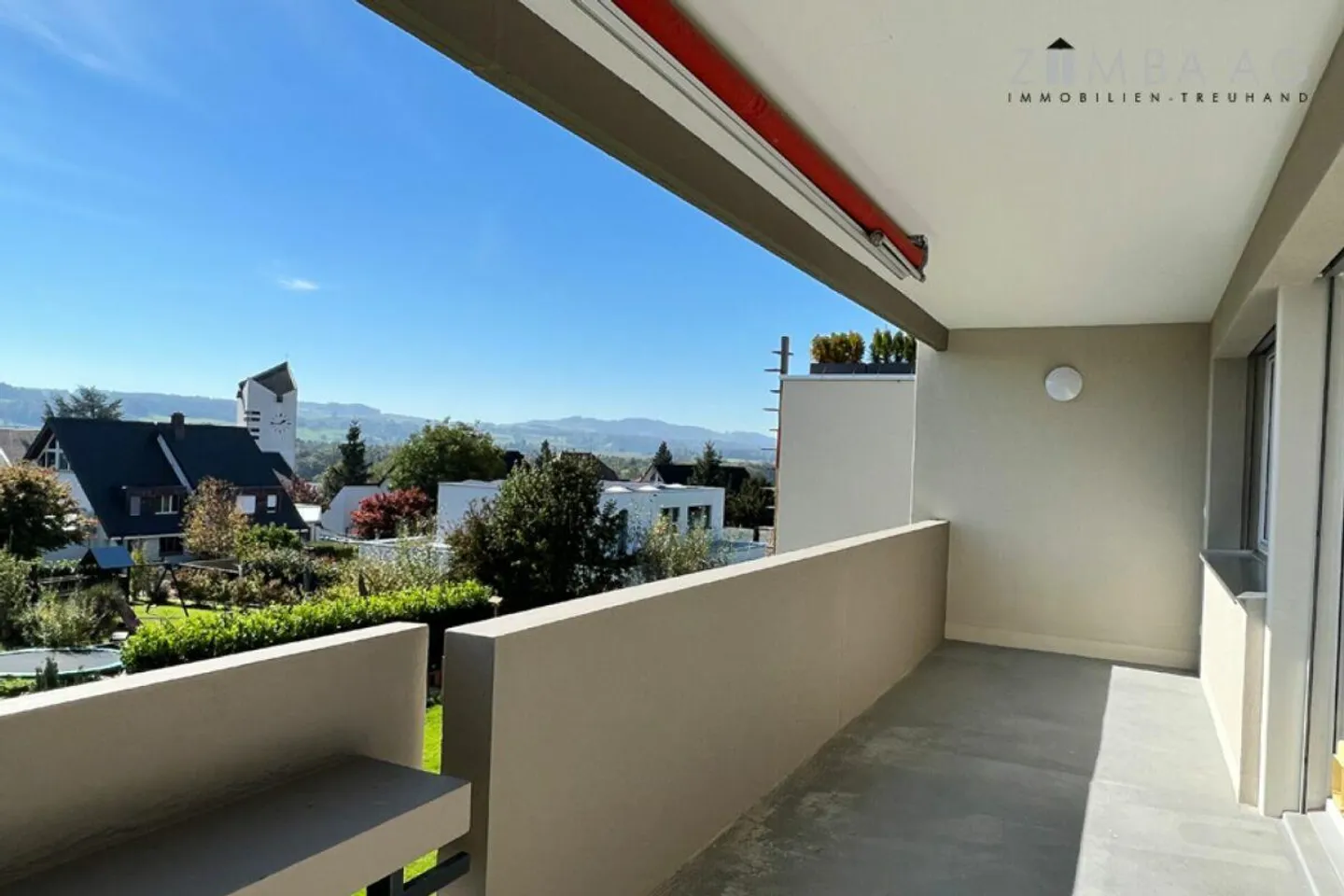 Spacious, very quiet location, lots of sun, large balcony, washer/dryer - Photo 17 of 22