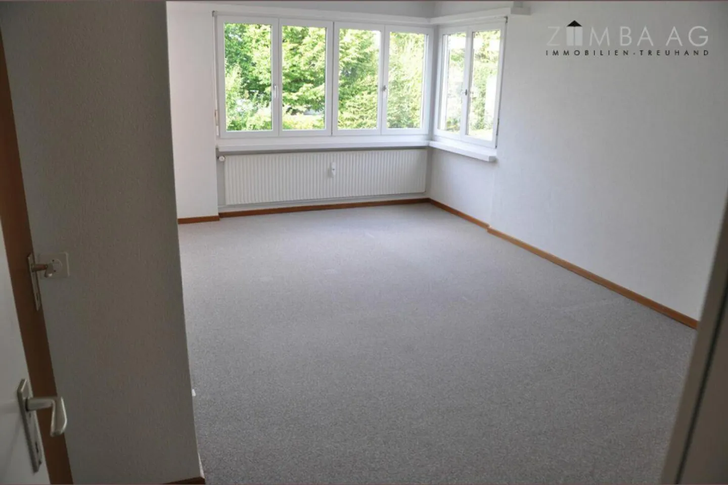 Spacious, very quiet location, lots of sun, large balcony, washer/dryer - Photo 22 of 22