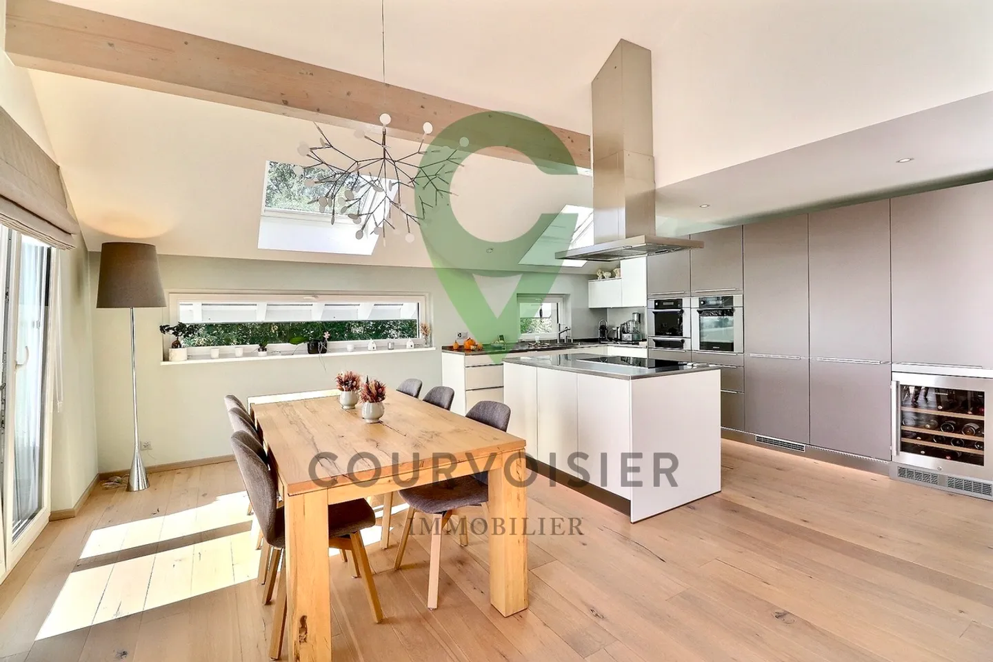 Apartment for sale - Photo 2 of 11