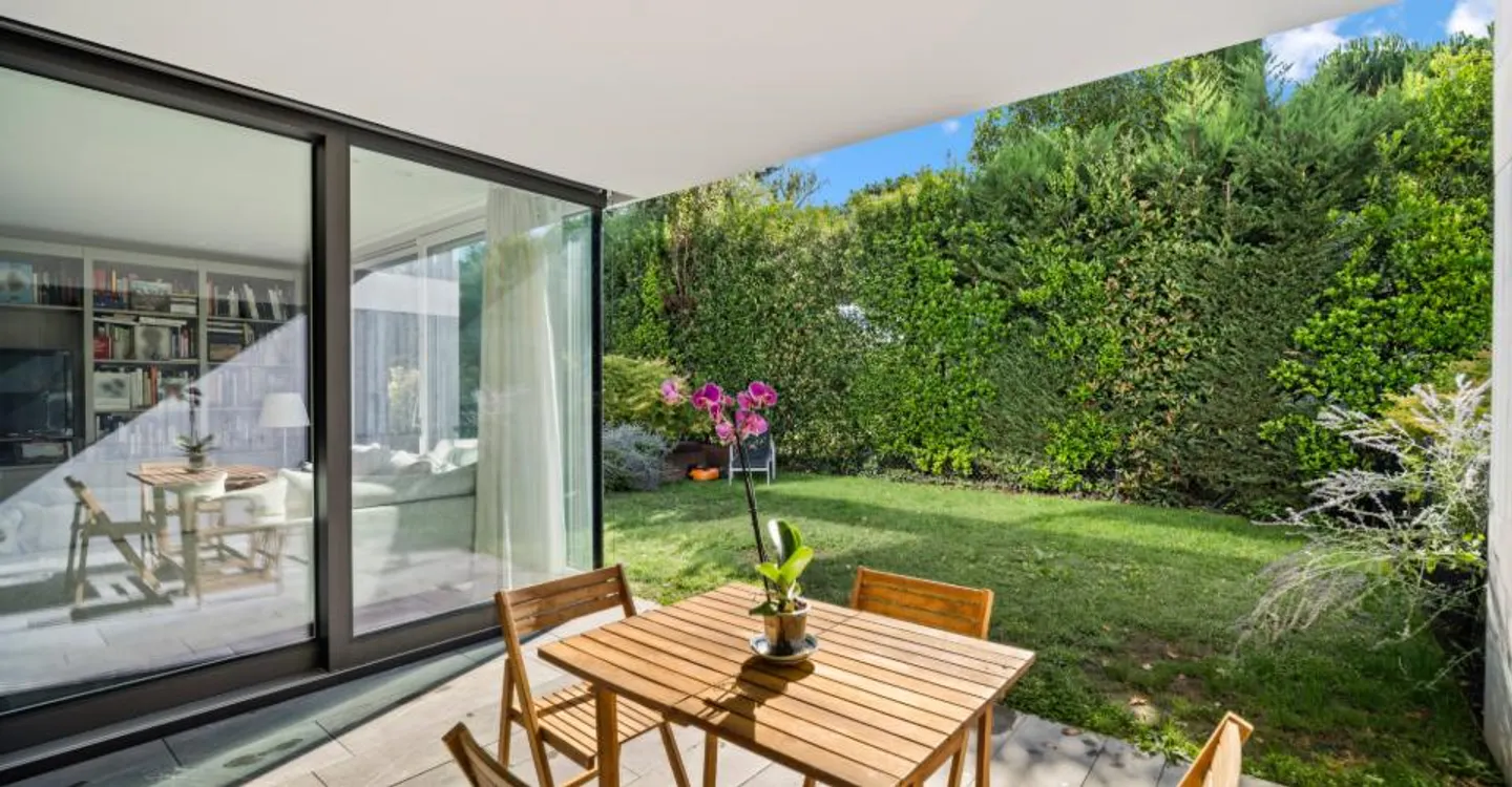 COLOGNY - Ravissante villa contemporaine - Foto 4 von 22