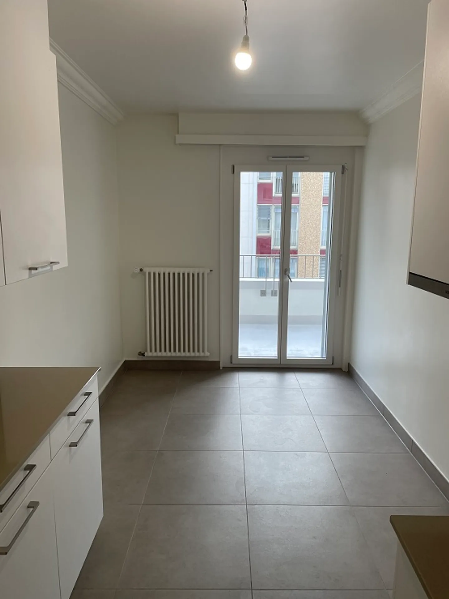 Appartement 3 pièces - Photo 2 sur 8