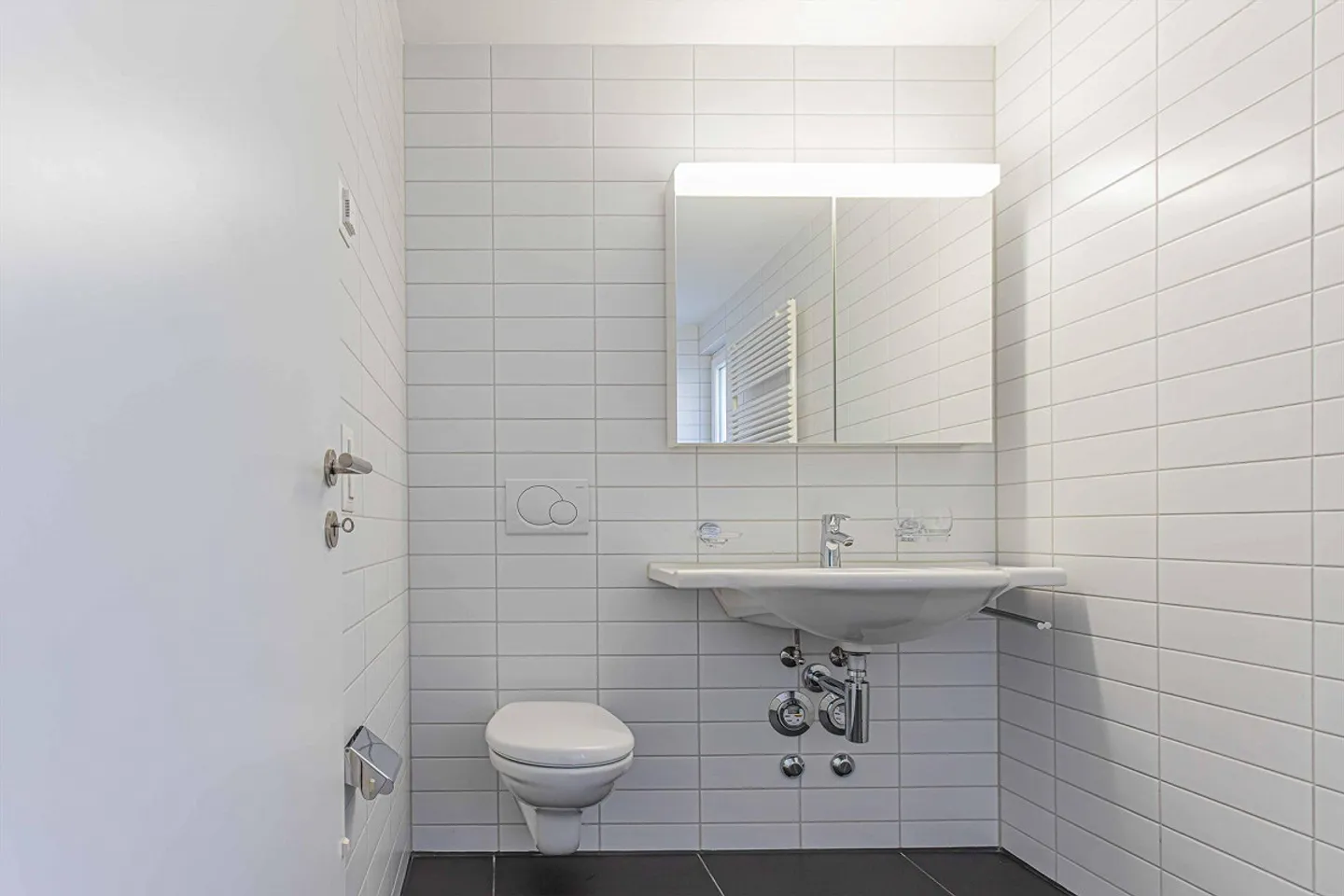 Modern, hell, zentral - Foto 5 di 9