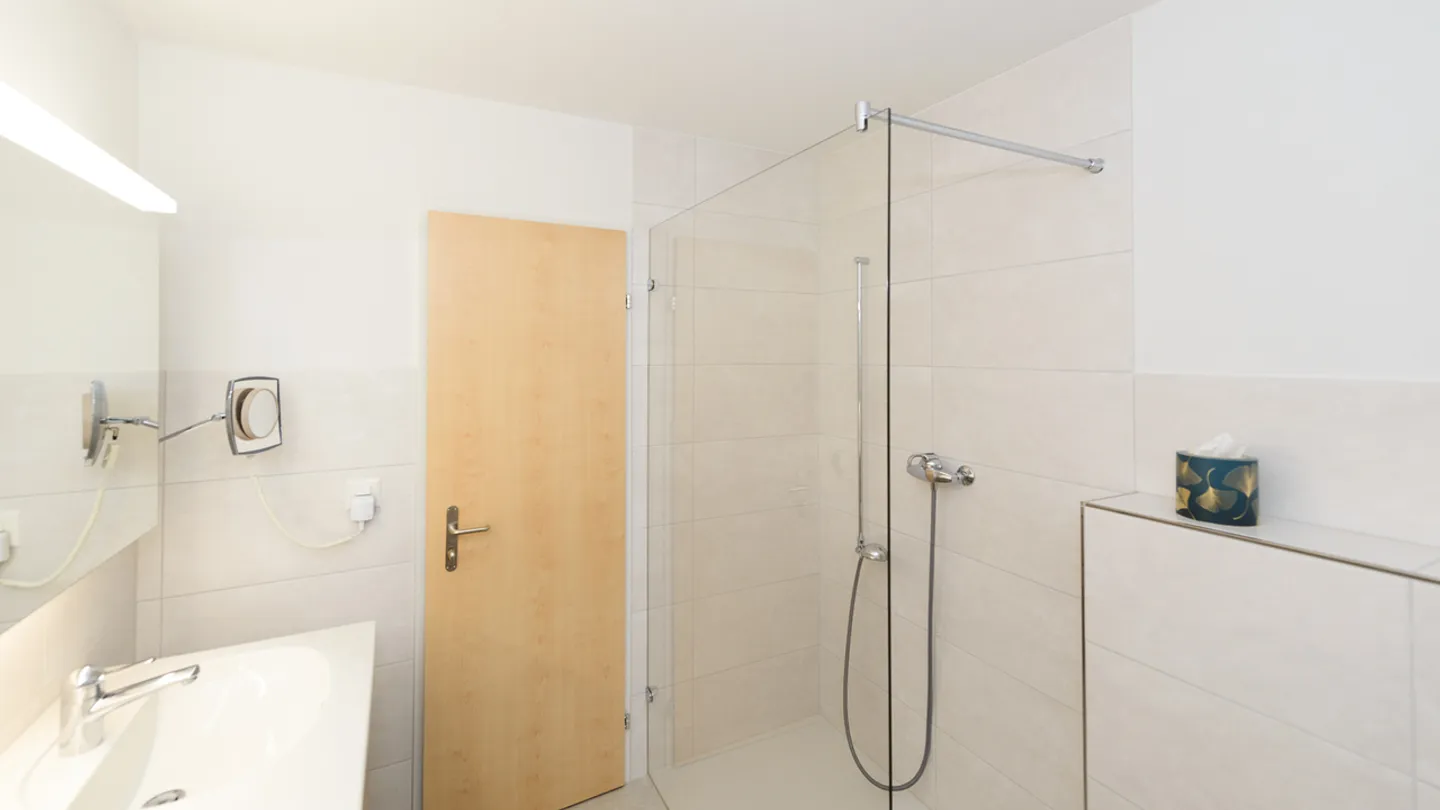 Maison jumelée de 5 ½ pièces soigneusement entretenue - Photo 9 sur 10