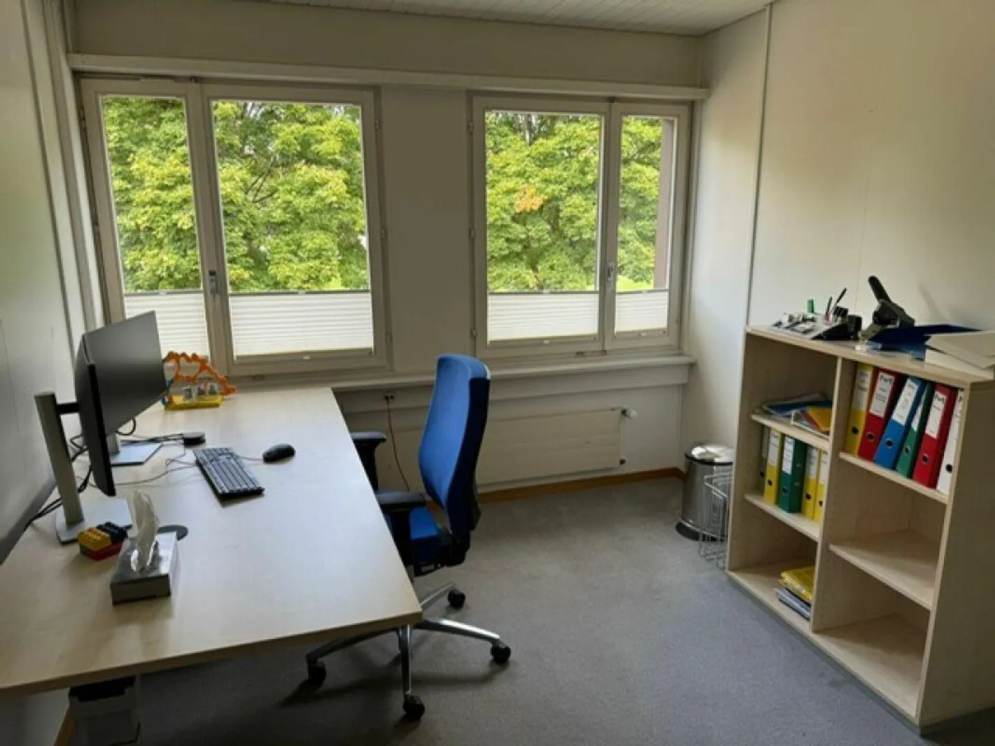 Büroräume zu vermieten in Stadtnähe - Foto 2 von 8