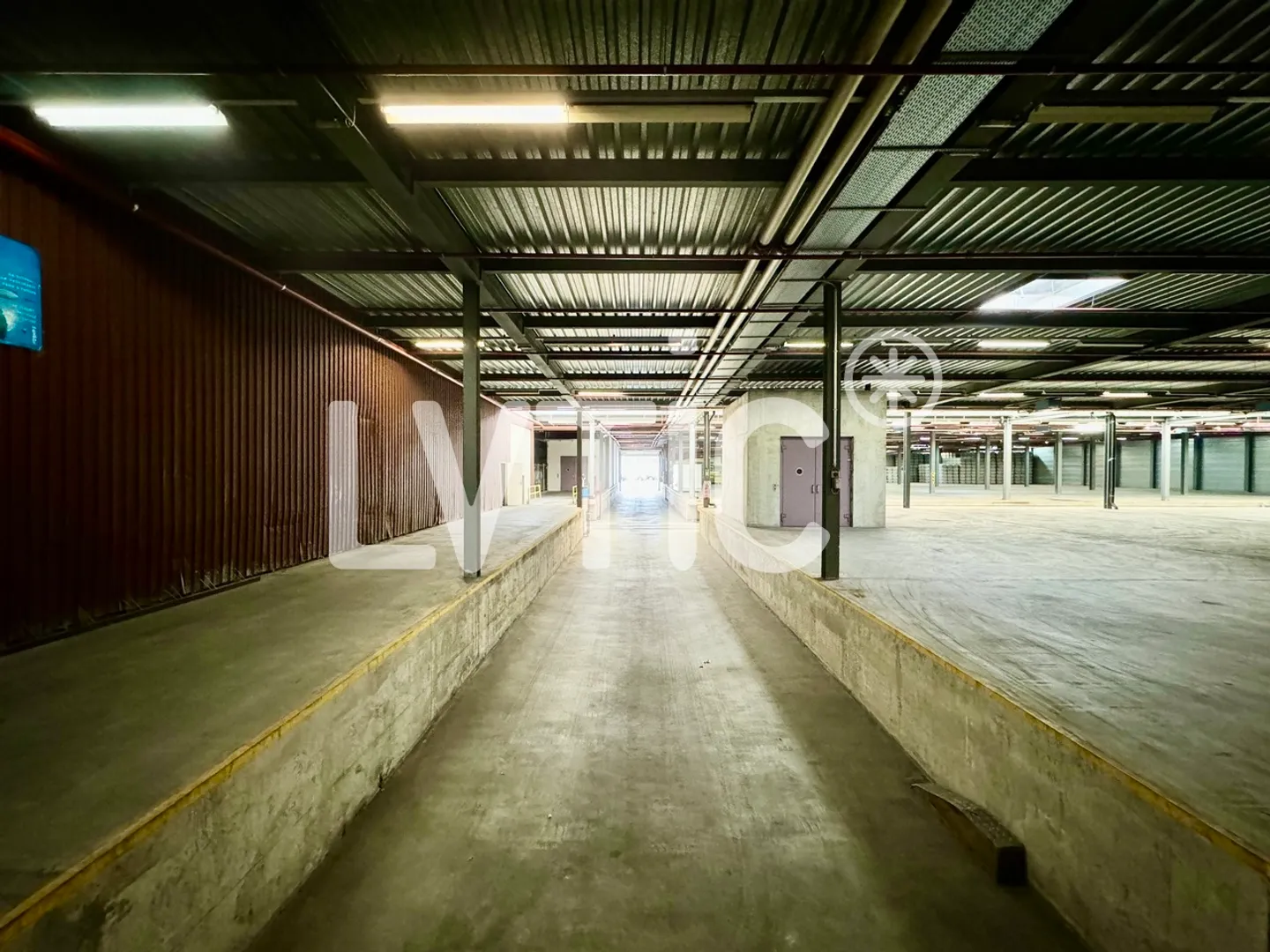 Logistiklager von 7500 m2, teilbar ab 1000 m2 zur Miete in Etoy - Foto 5 von 7