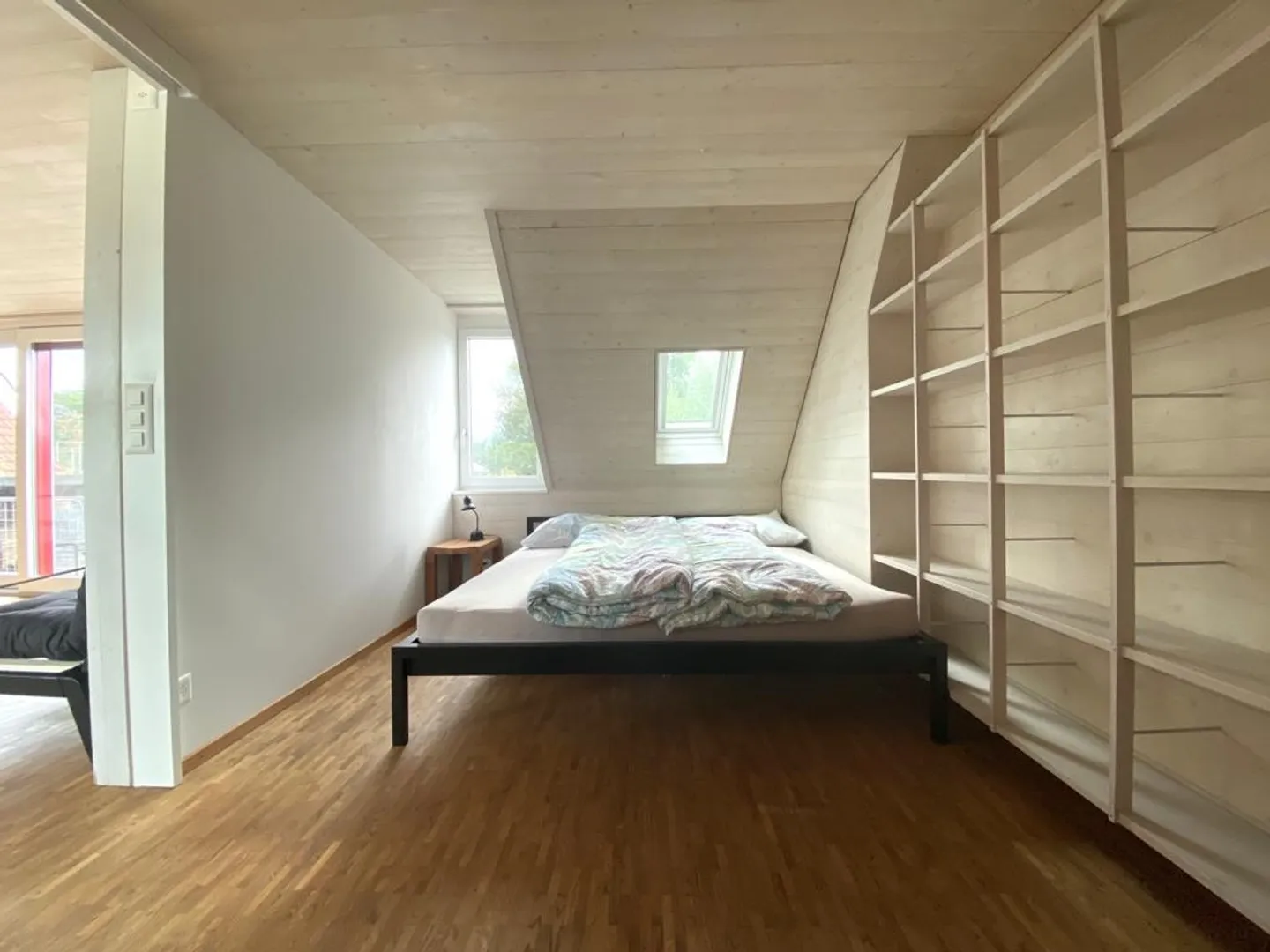 möblierte 2.5 Zimmerwohnung, ein besonderes Bijou, sonnig und ruhig - Foto 1 von 7