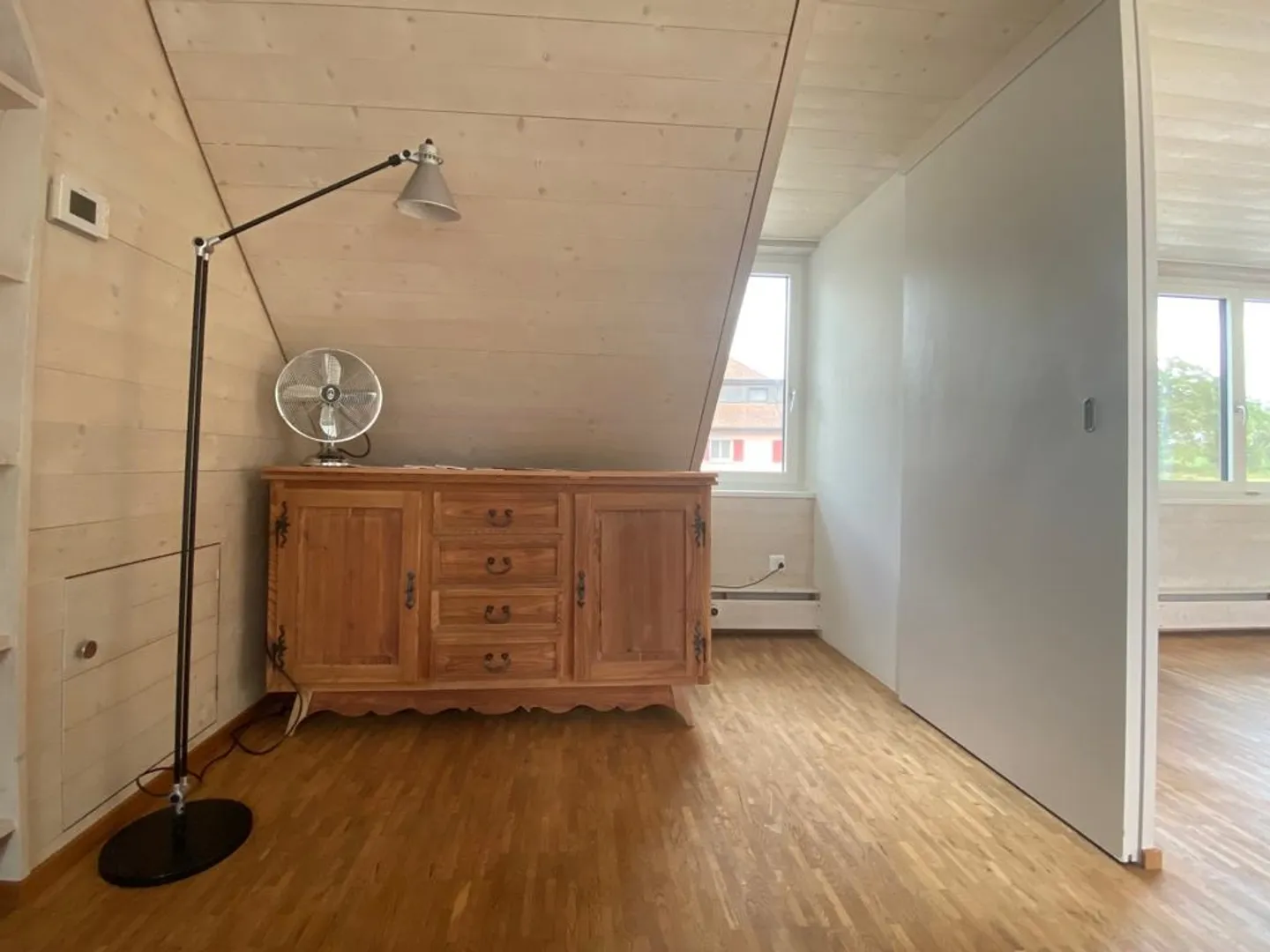 möblierte 2.5 Zimmerwohnung, ein besonderes Bijou, sonnig und ruhig - Foto 4 von 7