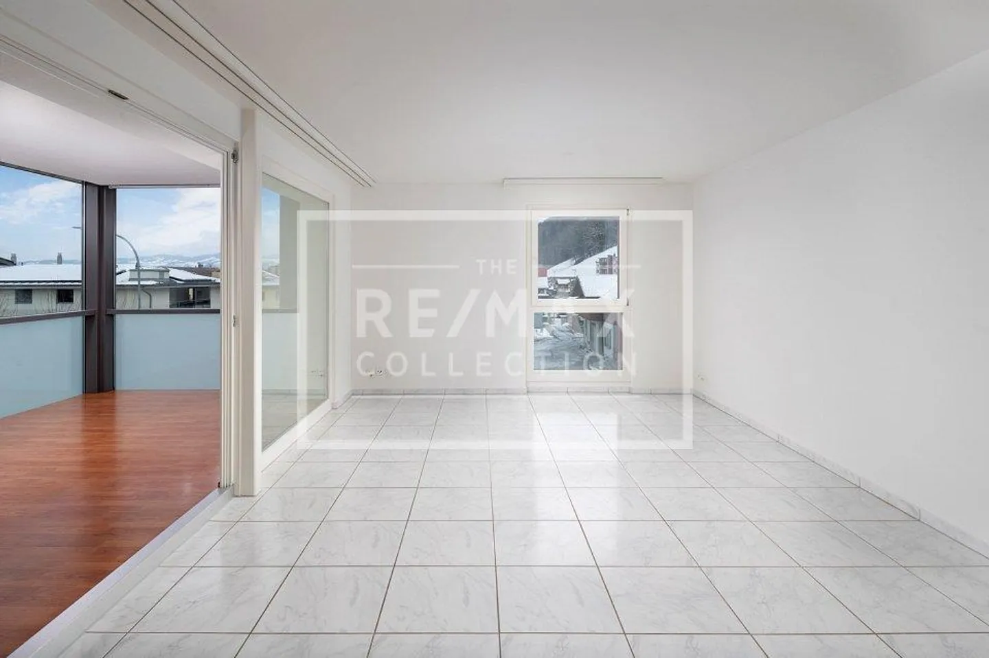 Condominio attraente e ben tenuto di 3,5 stanze con vista lago, in ... - Foto 10 di 13