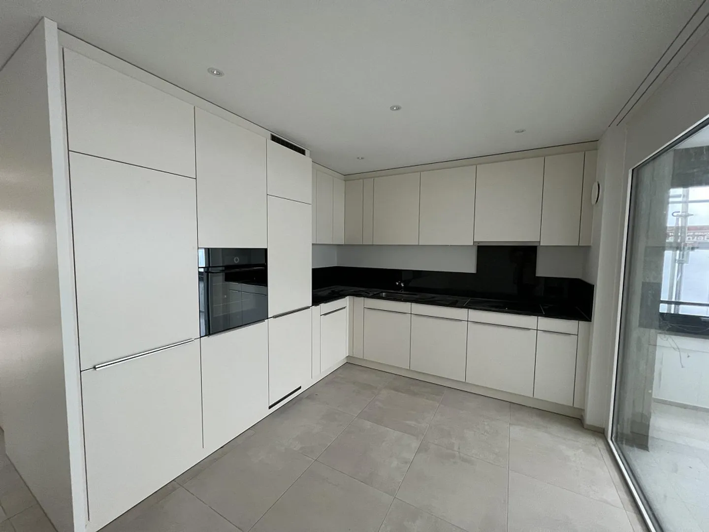 Moderne Wohnung in zentraler Lage - Foto 2 von 11