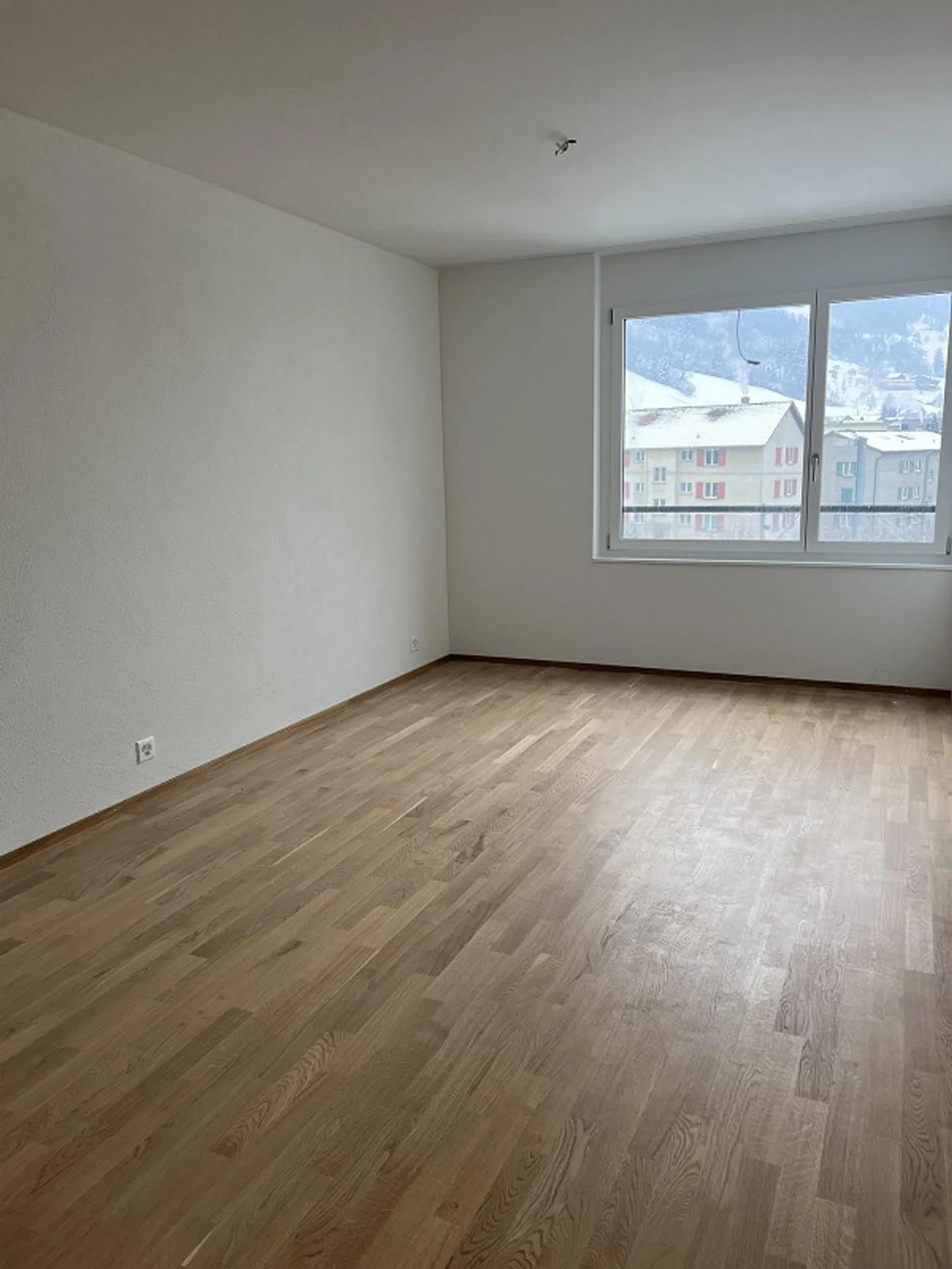Moderne Wohnung in zentraler Lage - Foto 8 von 11