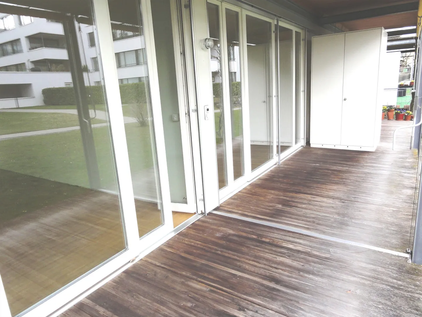 Appartement rénové de 2 1/2 pièces dans une communauté de retraite - Photo 12 sur 12